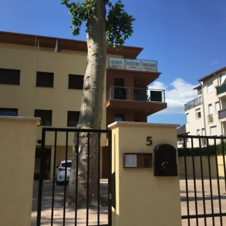 Lägenhet Casa Blanka Wellness Apartman Siófok